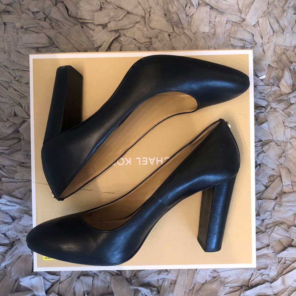 Michael Kors Pumps